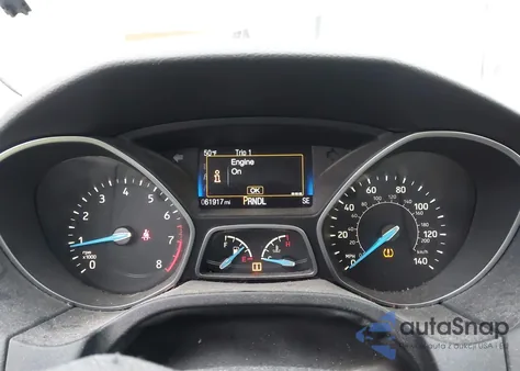 2016 Ford Focus Se z USA, uszkodzony, nr VIN 1FADP3F22GL208192